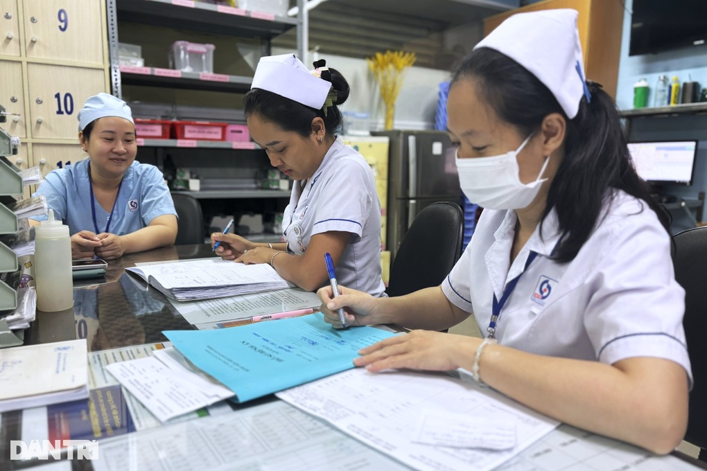 Nhiều ca ngưng tim và lằn ranh sinh - tử mong manh - 5 Nhiều ca ngưng tim và lằn ranh sinh - tử mong manh - 5