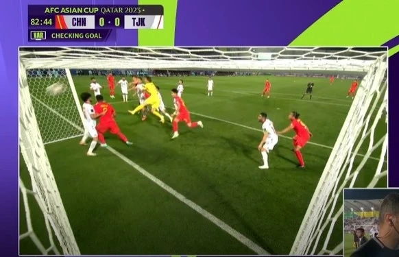 Den kinesiska opinionen är arg och anklagar hemmalaget för att förtryckas av domaren - 1 Dư luận Trung Quốc tức giận, tố đội nhà bị trọng tài chèn ép - 1