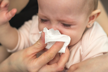 5 cách ngăn chuyển nặng khi trẻ bị chảy nước mũi