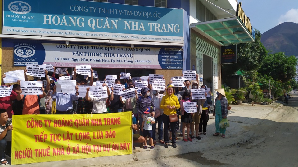 Cư dân nhà ở xã hội Hoàng Quân lại “cầu cứu” Bí thư Tỉnh ủy Khánh Hòa - 2 Cư dân nhà ở xã hội Hoàng Quân lại “cầu cứu” Bí thư Tỉnh ủy Khánh Hòa - 2