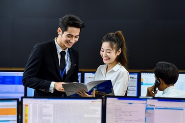 Đi tìm lời giải cho câu hỏi "Chuyển đổi số bắt đầu từ đâu?"