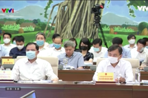 Các nguồn thải đổ vào sông Tô Lịch gây khó cho công nghệ xử lý nước