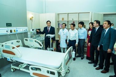 Trung tâm Cấp cứu A9 Bệnh viện Bạch Mai "như khách sạn"