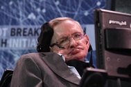 Thiên tài vật lý Stephen Hawking qua đời ở tuổi 76