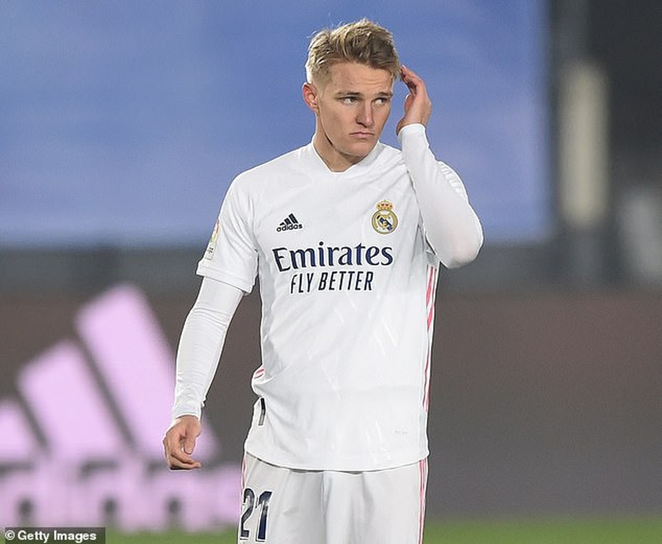 Bị HLV Zidane bỏ rơi, báu vật Odegaard nằng nặc đòi rời Real Madrid - 1 Bị HLV Zidane bỏ rơi, báu vật Odegaard nằng nặc đòi rời Real Madrid - 1