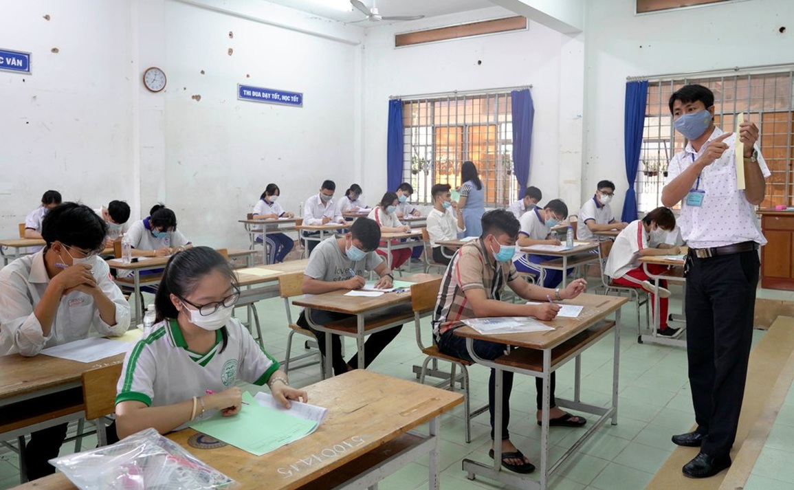 Nhiều tỉnh miền Tây ráo riết chuẩn bị thi tốt nghiệp THPT 2022 an toàn nhất - 2 Nhiều tỉnh miền Tây ráo riết chuẩn bị thi tốt nghiệp THPT 2022 an toàn nhất - 2