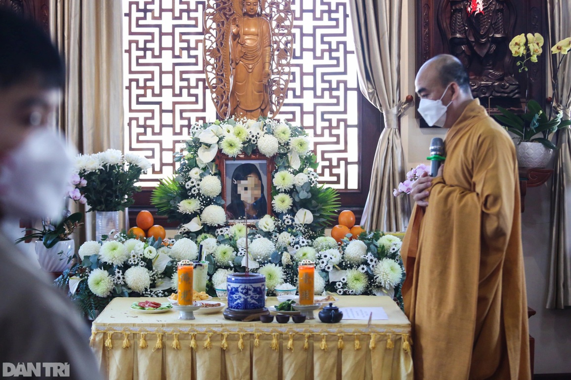 Bé gái đầy đinh trong đầu: Con trẻ sống dở, chết ngạt khi bố mẹ ly hôn! - 3 Bé gái đầy đinh trong đầu: Con trẻ sống dở, chết ngạt khi bố mẹ ly hôn! - 3