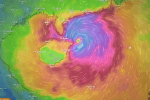 Siêu bão Yagi giữ nguyên cấp 16, còn cách Quảng Ninh 400km