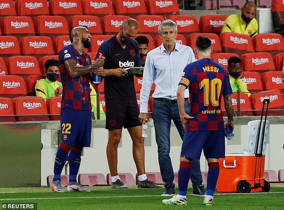 Messi ghi bàn, Barcelona hòa Atletico trong trận cầu có 3 quả penalty - 12 Messi ghi bàn, Barcelona hòa Atletico trong trận cầu có 3 quả penalty - 12