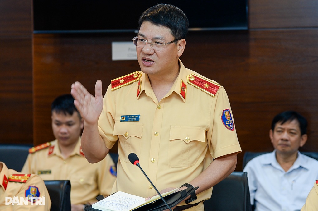 Chuyên gia giao thông nói về đề xuất thu hẹp làn ô tô trong nội đô - 1 Chuyên gia giao thông nói về đề xuất thu hẹp làn ô tô trong nội đô - 1