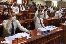 Cần Thơ miễn học phí, bổ sung 1.000 tỷ đồng giúp an sinh xã hội