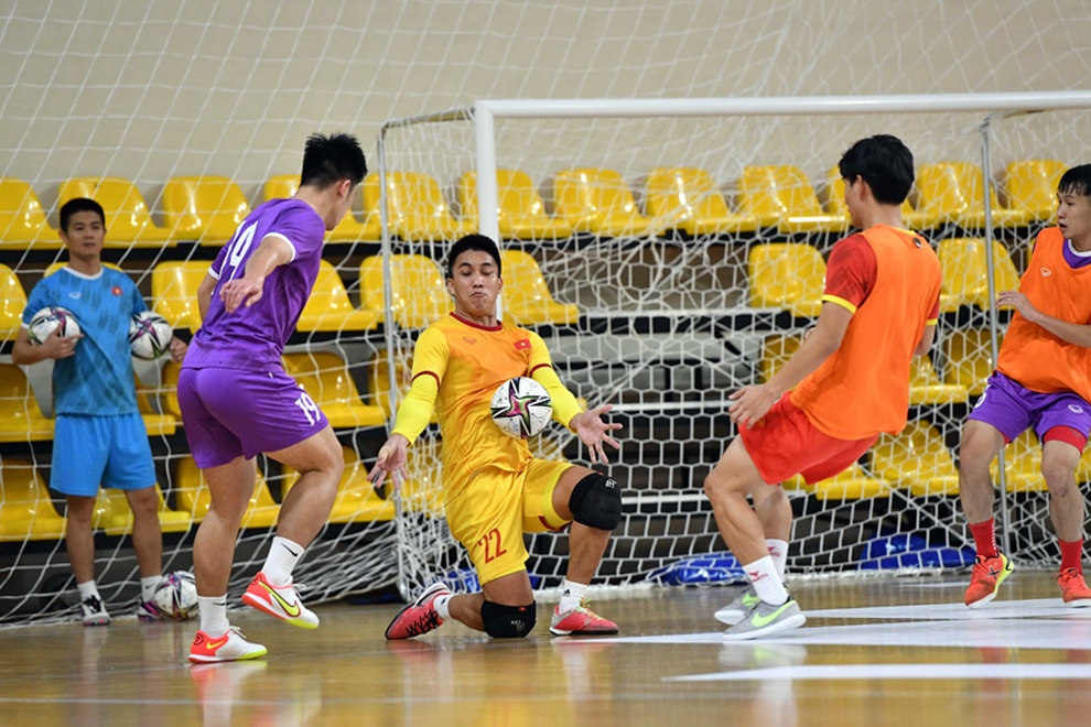 Đội tuyển futsal Việt Nam rèn chiêu tủ, chờ đấu Brazil ở World Cup - 3 Đội tuyển futsal Việt Nam rèn chiêu tủ, chờ đấu Brazil ở World Cup - 3