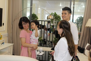 Tokyo Tower bàn giao nhà đúng tiến độ vào quý 4/2017