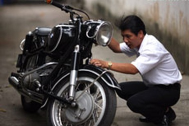 Chân dung một tay chơi xe nổi danh Sài Gòn! 