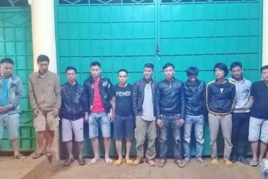 Khởi tố 11 đối tượng trong vụ bắt "sới bạc" khủng ở vườn điều