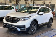 Honda CR-V, Pajero Sport giảm giá cả trăm triệu đồng để "xả" hàng tồn