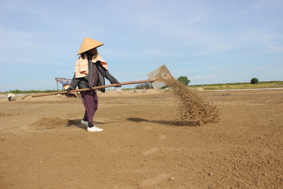 Hà Tĩnh: Có một nghề cướp nắng với trời! - 4 Hà Tĩnh: Có một nghề cướp nắng với trời! - 4