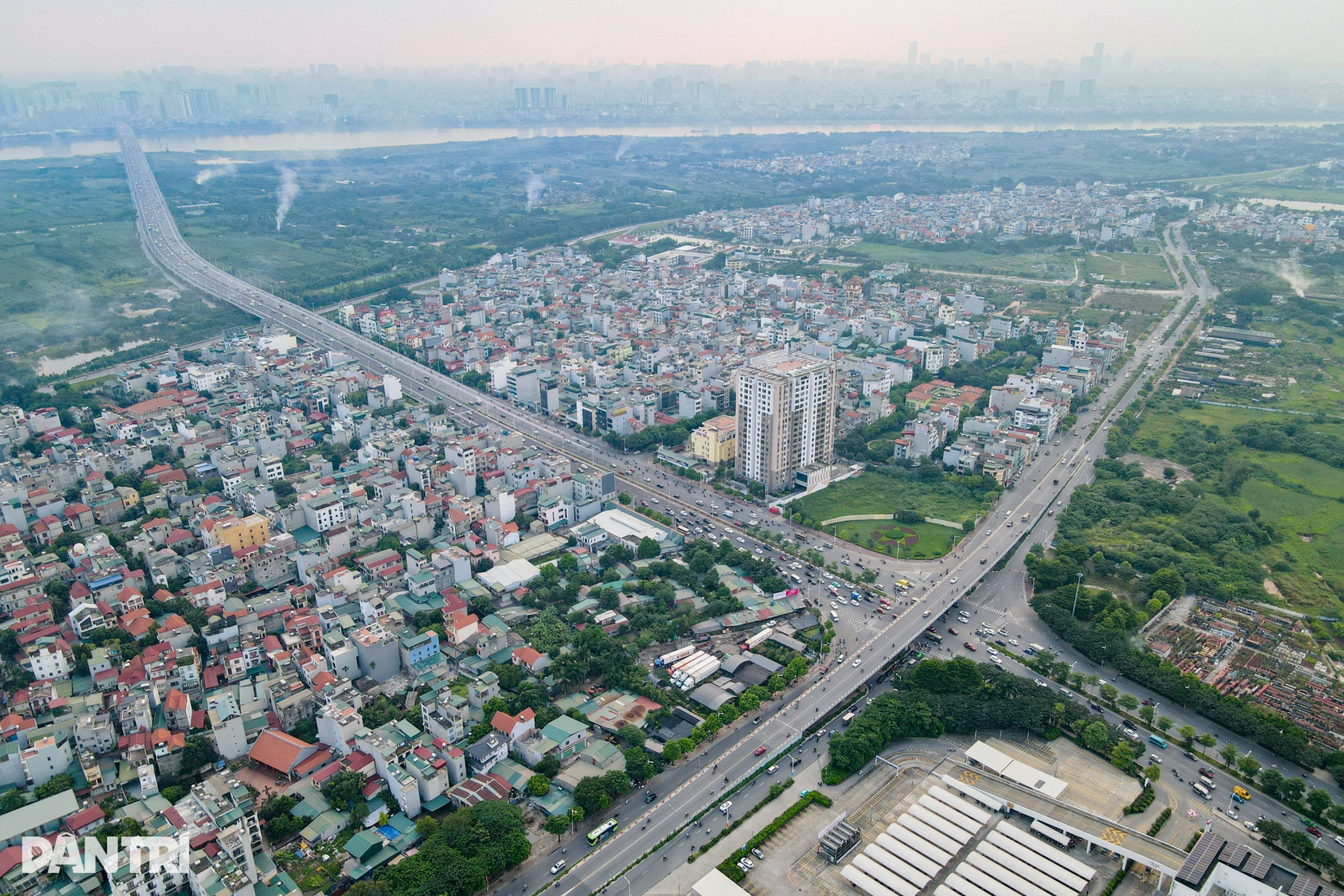 Hiện trạng nút giao dự kiến xây dựng hầm chui thứ 6 tại Hà Nội - 1 Hiện trạng nút giao dự kiến xây dựng hầm chui thứ 6 tại Hà Nội - 1