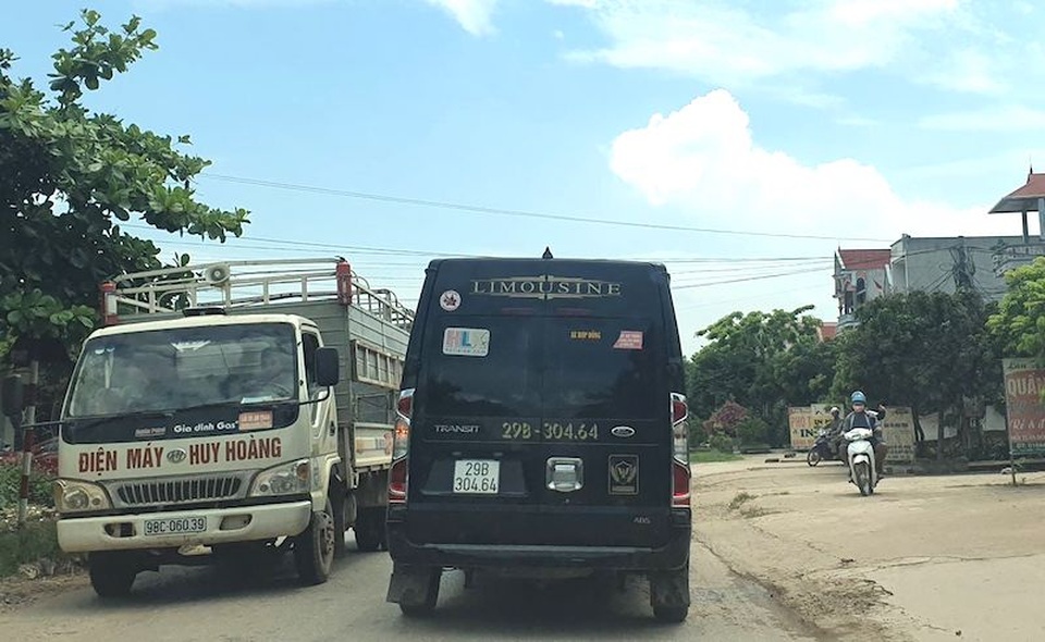 Hút chết trong cuộc “đánh vật” vượt quốc lộ 31 vào thủ phủ vải thiều - 3 Hút chết trong cuộc “đánh vật” vượt quốc lộ 31 vào thủ phủ vải thiều - 3