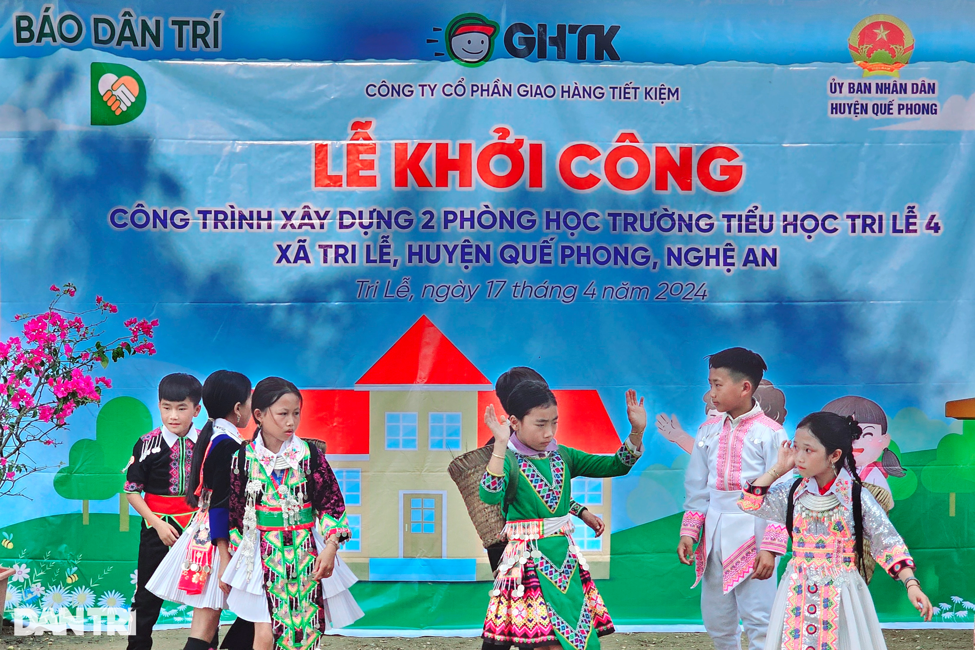 View - Khởi công công trình phòng học Dân trí ở bản nghèo khó bậc nhất Nghệ An | Báo Dân trí