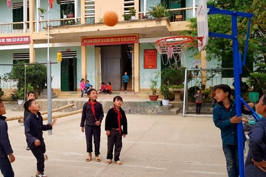 Xâm hại học sinh: Điều khó nói sẽ mãi mãi bị chôn vùi nếu người lớn vô cảm