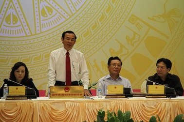 Bộ trưởng GD-ĐT: Đổi mới chương trình và SGK là cần thiết