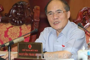 Thẩm phán xin ý kiến chánh án thì làm sao xét xử độc lập?