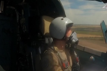 Nga thả bom tấn công vị trí của Ukraine ở Kursk