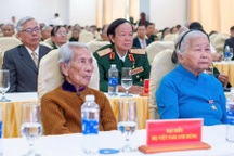 Đà Nẵng gặp mặt Bà mẹ Việt Nam anh hùng, người có công cách mạng