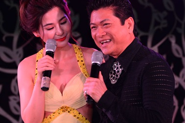 Mạnh Đình - Phan Anh khiến khán giả thổn thức khi hát “Liên khúc nghèo”