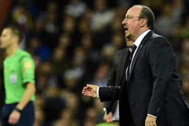 Rafa Benitez chỉ là “con rối” tại Real Madrid?