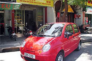 Dịch vụ thuê xe tự lái "cháy" hàng