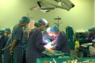 Hai ca ghép tạng đặc biệt lần đầu tiên được thực hiện tại Việt Nam