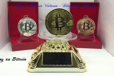 Ban_dong_bitcoin_li_xi_Tet