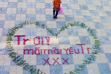 Bẽ bàng chuyện nam sinh tỏ tình "hụt" chốn đông người