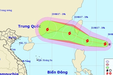 Xuất hiện bão mạnh cấp 8 gần Biển Đông