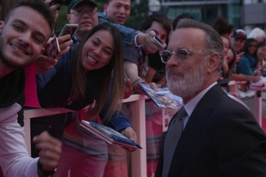 Tom Hanks được fans chào đón
