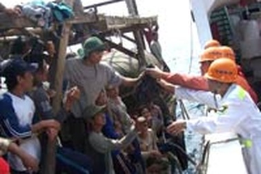 Những người trở về từ tâm bão