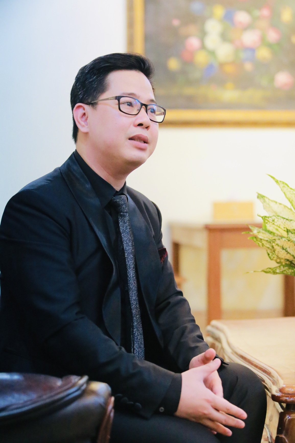 Vụ sàm sỡ ở Hà Nội: Do thủ phạm có ý đồ xấu hay do nạn nhân ăn mặc hở hang? - 2 Vụ sàm sỡ ở Hà Nội: Do thủ phạm có ý đồ xấu hay do nạn nhân ăn mặc hở hang? - 2
