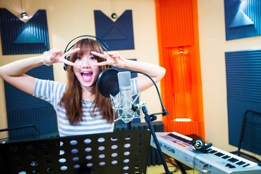 Hari Won và cơn sốt "Nữ Hoàng Băng" Rylai