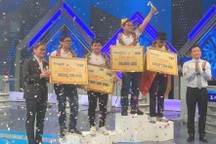 Nam sinh Quốc học Huế vô địch Đường lên đỉnh Olympia năm thứ 24