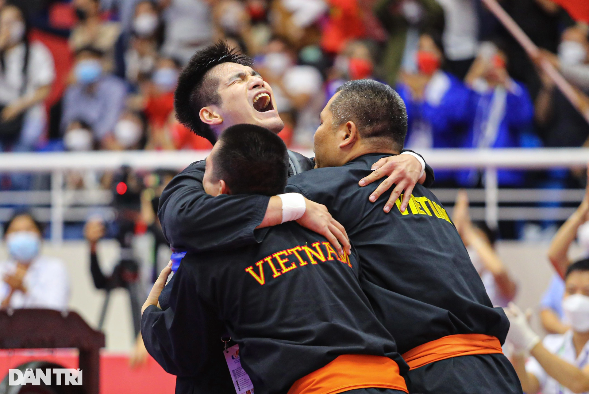 Khoảnh khắc bùng nổ cơn mưa vàng Pencak Silat tại SEA Games 31 - 19 Khoảnh khắc bùng nổ cơn mưa vàng Pencak Silat tại SEA Games 31 - 19