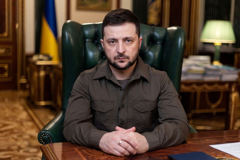 Tổng thống Ukraine cách chức giám đốc tình báo vì nhiều nhân sự phản quốc - 1 Tổng thống Ukraine cách chức giám đốc tình báo vì nhiều nhân sự phản quốc - 1
