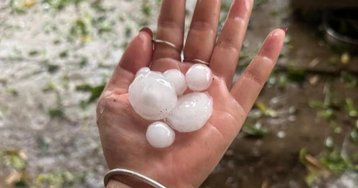 Mưa đá xuất hiện nhiều nơi ở Cao Bằng