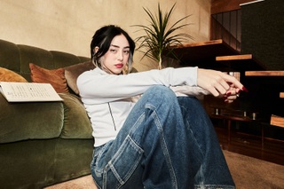 Bạn gái của thần đồng bóng đá Yamal: Rapper nóng bỏng, hơn bạn trai 7 tuổi - 13