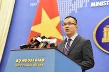 Việt Nam theo sát mọi diễn biến của tàu Trung Quốc trên Biển Đông