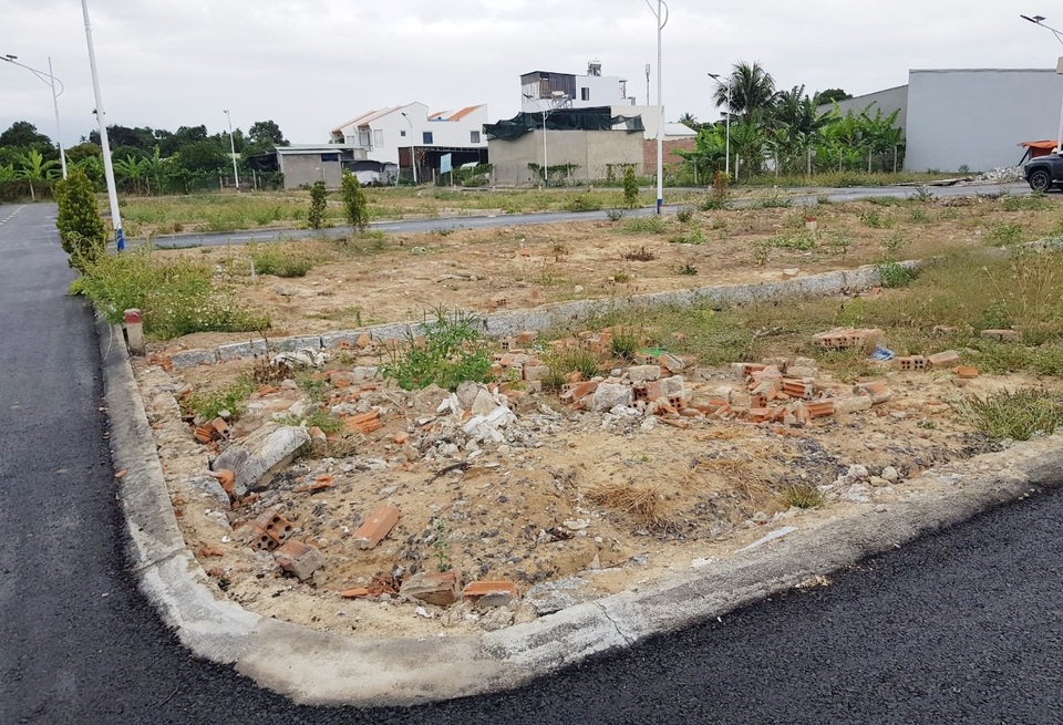 Bộ TNMT thanh tra việc phân lô bán nền tràn lan, bát nháo ở Khánh Hòa - 2 Bộ TNMT thanh tra việc phân lô bán nền tràn lan, bát nháo ở Khánh Hòa - 2