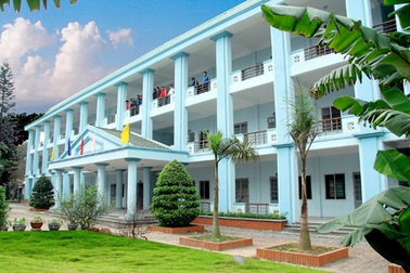 Trường Cao đẳng nghề Công nghệ Giấy và Cơ điện thông báo tuyển sinh năm 2011