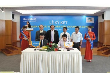 Hai "ông lớn" Sacombank và Viettel bắt tay hợp tác toàn diện