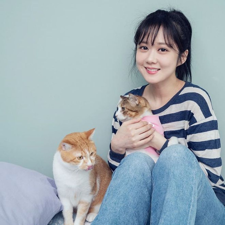 Nhan sắc tuổi 40 của mỹ nhân trẻ mãi không già Jang Nara - 2 Nhan sắc tuổi 40 của mỹ nhân trẻ mãi không già Jang Nara - 2